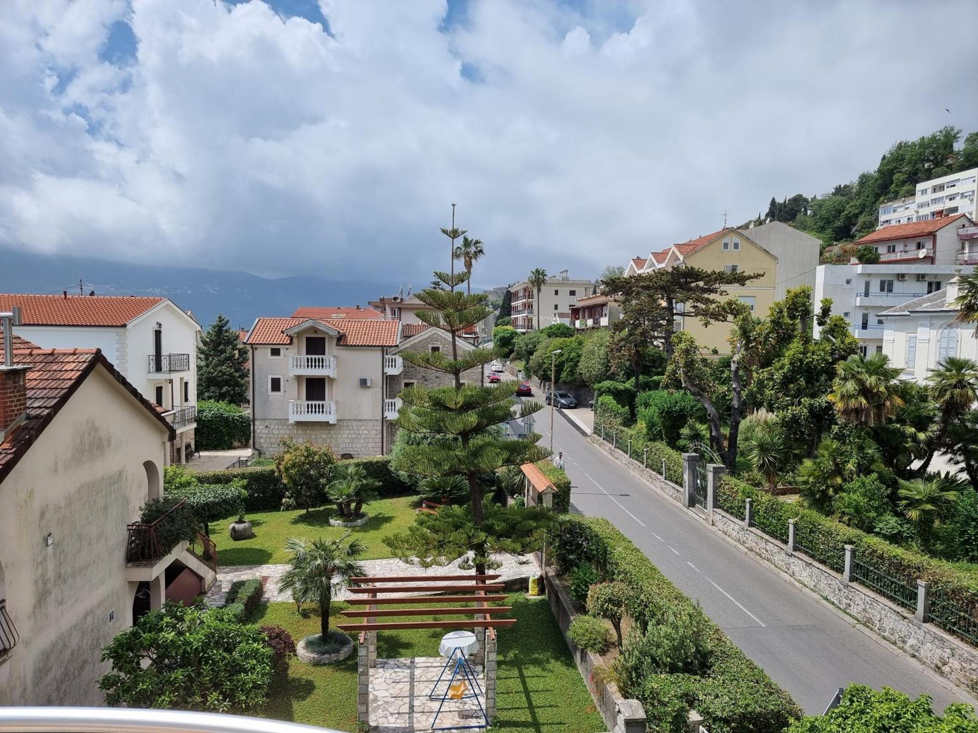 Apartment Brace Grakalica 20B Herceg Novi Kültér fotó